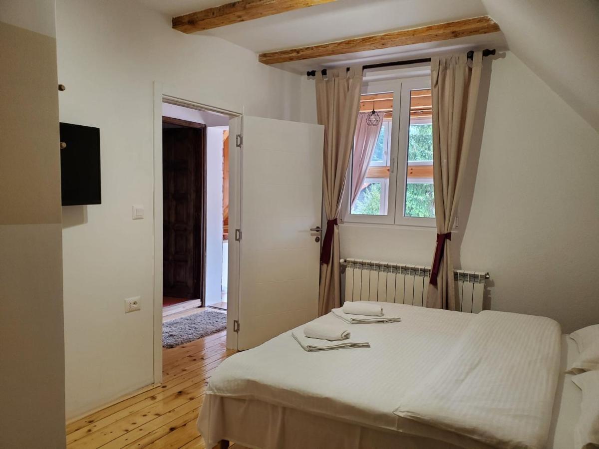 Guest House Dzakovic Stana Zabljak  Exterior photo